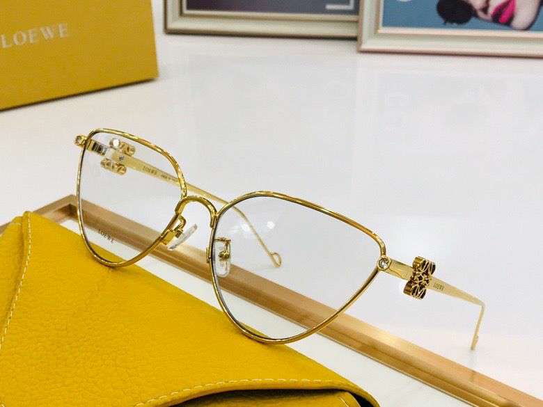 Picture of Loewe Sunglasses _SKUfw49211622fw